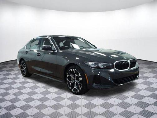 2025 BMW 330 i xDrive