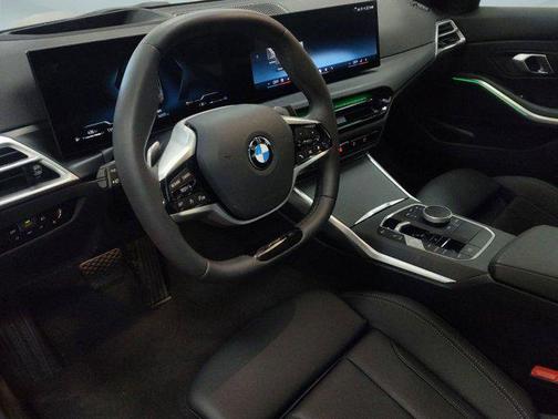 2025 BMW 330 i xDrive