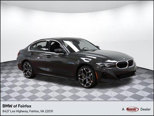 2025 BMW 330 i xDrive