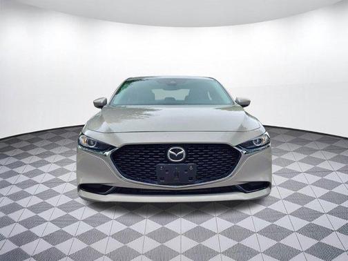2022 Mazda Mazda3 FWD w/Preferred Package