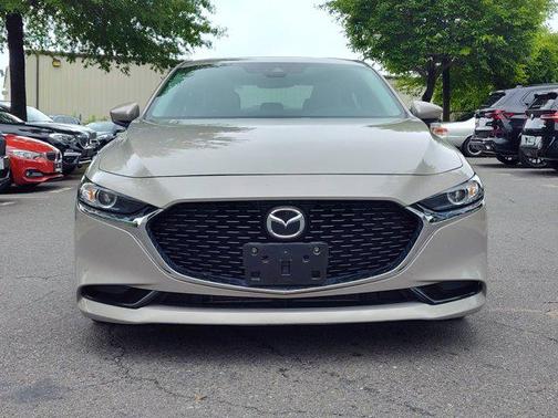 2022 Mazda Mazda3 FWD w/Preferred Package