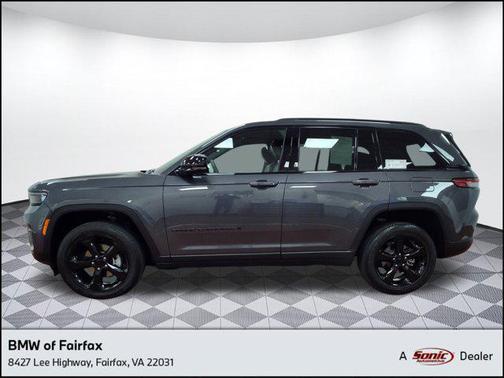 2022 Jeep Grand Cherokee Altitude