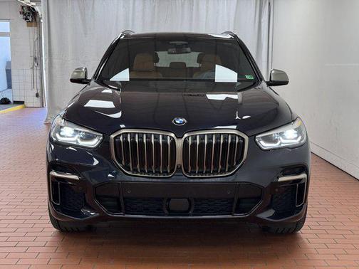 2022 BMW X5 M50i