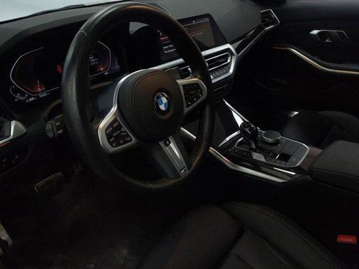 2022 BMW 330 xDrive