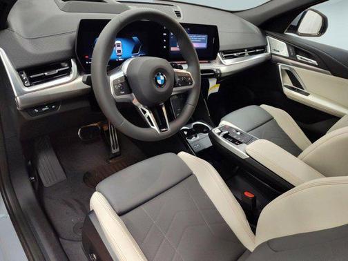 2025 BMW X2 xDrive28i