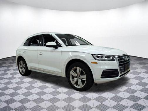 2018 Audi Q5 2.0T Premium Plus