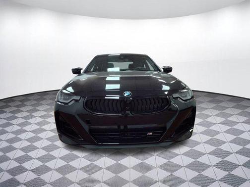 2026 BMW M240 i xDrive