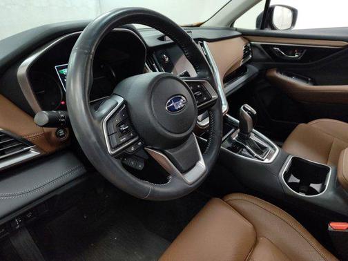 2022 Subaru Outback Touring