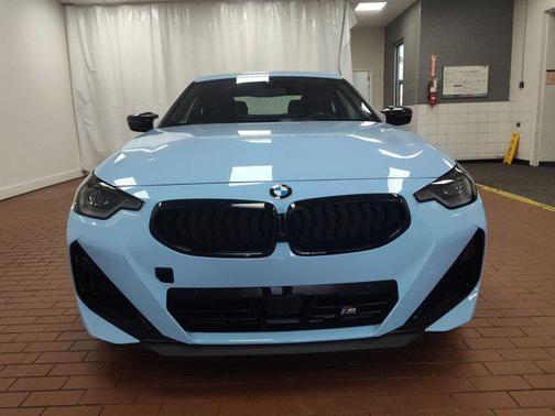 2026 BMW M240 i xDrive