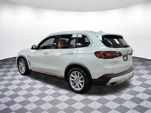 2022 BMW X5 PHEV xDrive45e