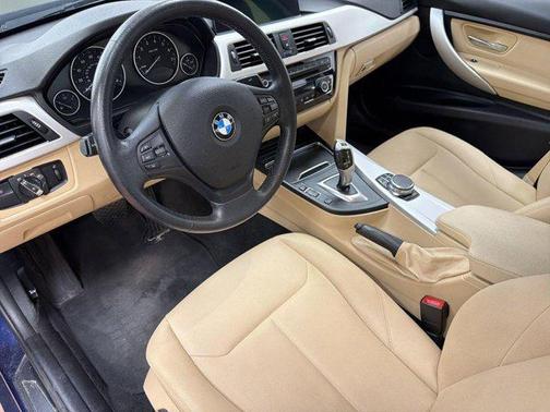 Mediterranean Blue Metallic 2018 BMW 320 i