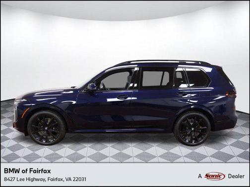 2025 BMW X7 xDrive40i