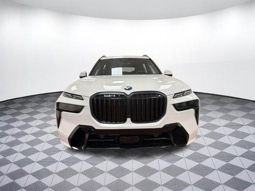 Alpine White 2026 BMW X7 xDrive40i