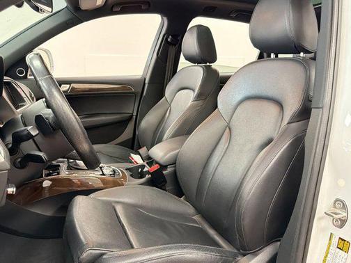 White 2016 Audi Q5 3.0T Premium Plus