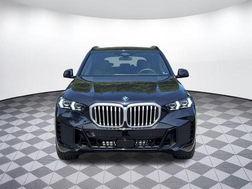 Carbon Black Metallic 2026 BMW X5 xDrive40i