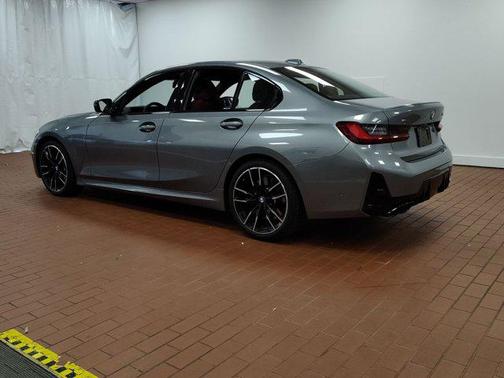 2023 BMW M340 i xDrive