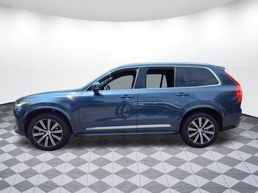 2023 Volvo XC90 B6 Plus 7-Seater