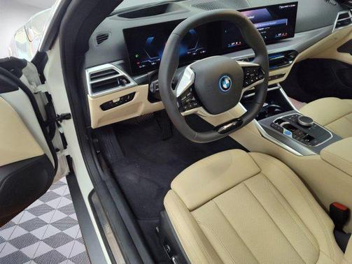 2025 BMW i4 Gran Coupe xDrive40