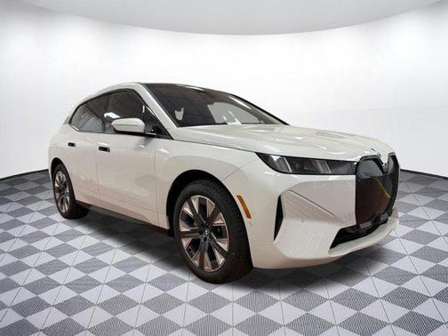 2026 BMW iX xDrive60