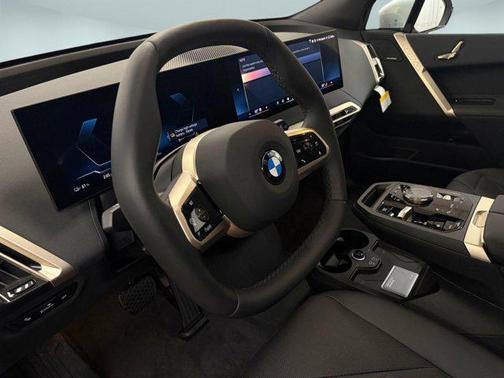 2026 BMW iX xDrive60
