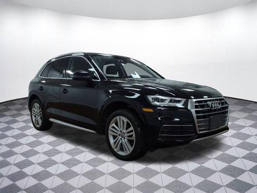 2018 Audi Q5 2.0T Premium Plus