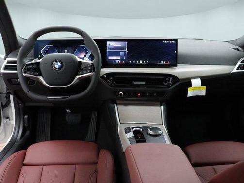2025 BMW 330 i