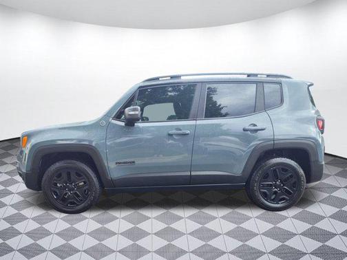 2017 Jeep Renegade Trailhawk
