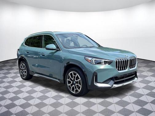 Cape York Green Metallic 2025 BMW X1 xDrive28i