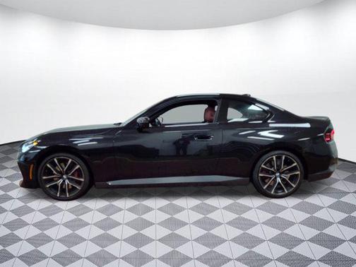 2022 BMW 230 i