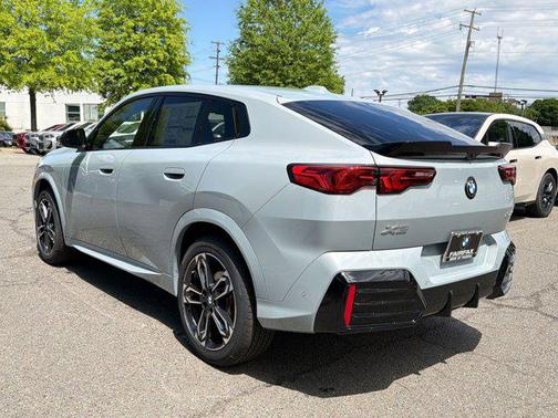 Brooklyn Grey Metallic 2026 BMW X2 xDrive28i