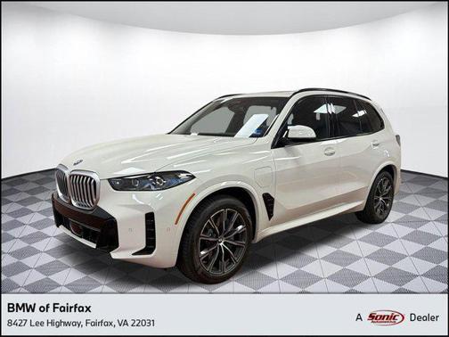 Alpine White 2026 BMW X5 PHEV xDrive50e