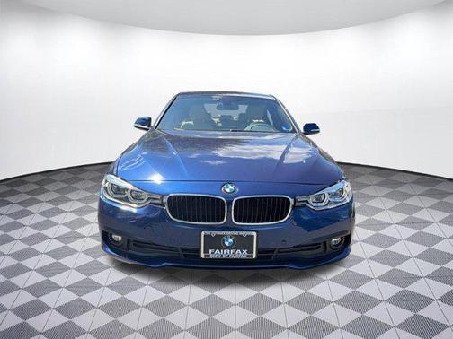 Mediterranean Blue Metallic 2018 BMW 320 i