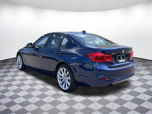 Mediterranean Blue Metallic 2018 BMW 320 i