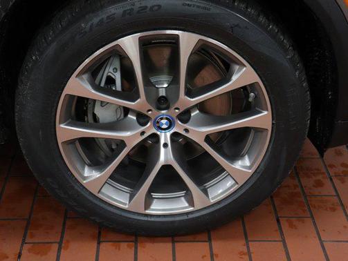 2025 BMW X5 PHEV xDrive50e