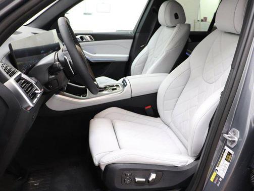 2025 BMW X5 PHEV xDrive50e