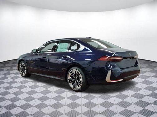 2026 BMW 530 i xDrive