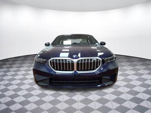 2026 BMW 530 i xDrive