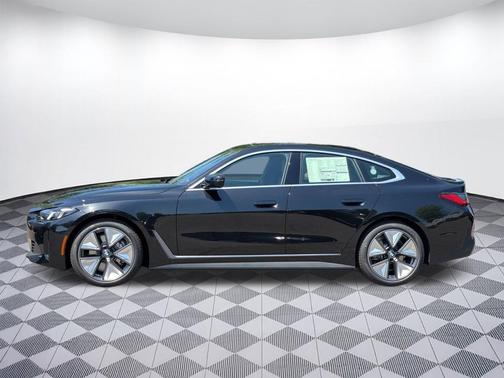 Black Sapphire Metallic 2026 BMW i4 Gran Coupe xDrive40