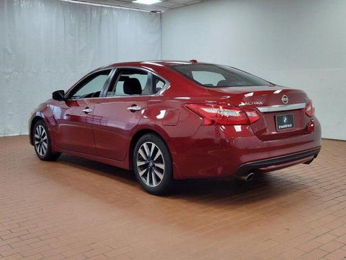 2017 Nissan Altima 2.5 SV