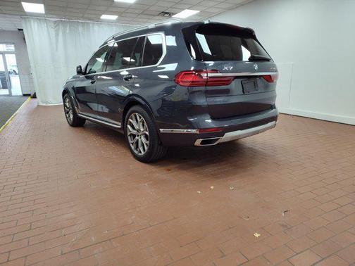 2021 BMW X7 xDrive40i