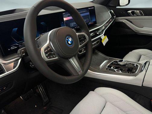 2026 BMW X5 PHEV xDrive50e