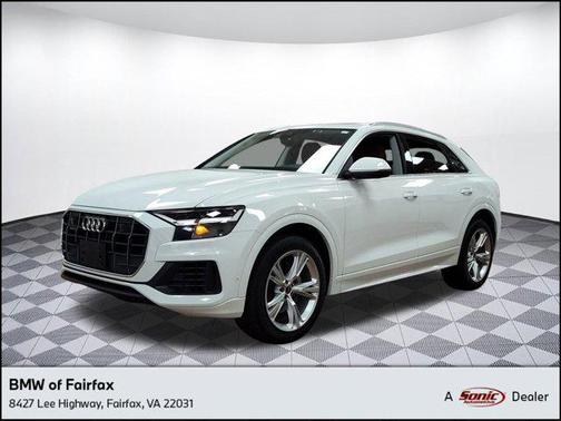 2022 Audi Q8 55 Premium Plus