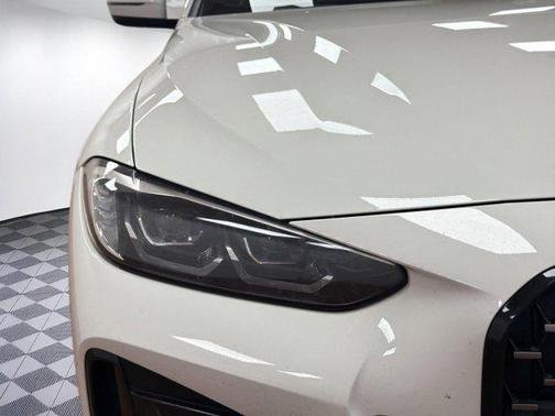 Alpine White 2023 BMW 430 i xDrive