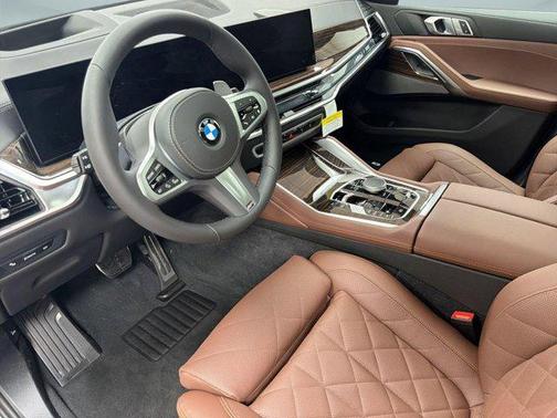 Brooklyn Grey Metallic 2027 BMW X6 xDrive40i