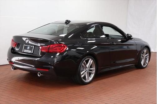Black Sapphire Metallic 2019 BMW 440 i