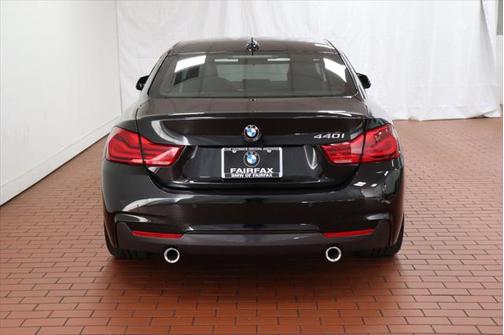 Black Sapphire Metallic 2019 BMW 440 i