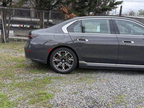 2024 BMW i7 eDrive50