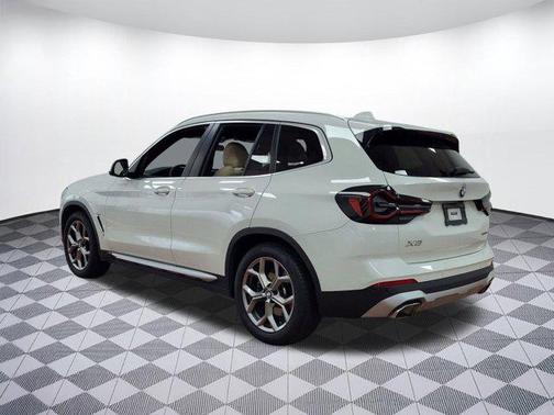 2025 BMW 330 i xDrive