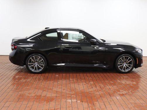 2024 BMW 230 i xDrive