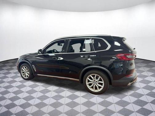 Jet Black 2019 BMW X5 xDrive40i